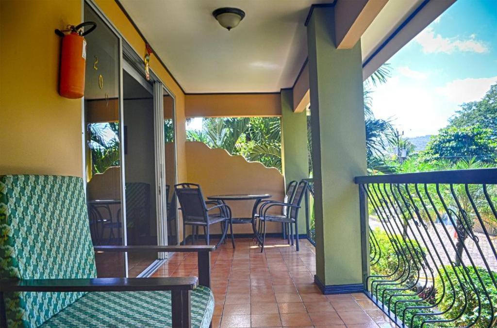 Mangaby Playa Hermosa Playa Hermosa  Exterior photo